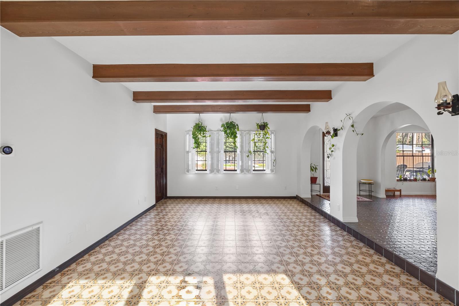 TEMPLE TERRACE ESTATES REP - Residential