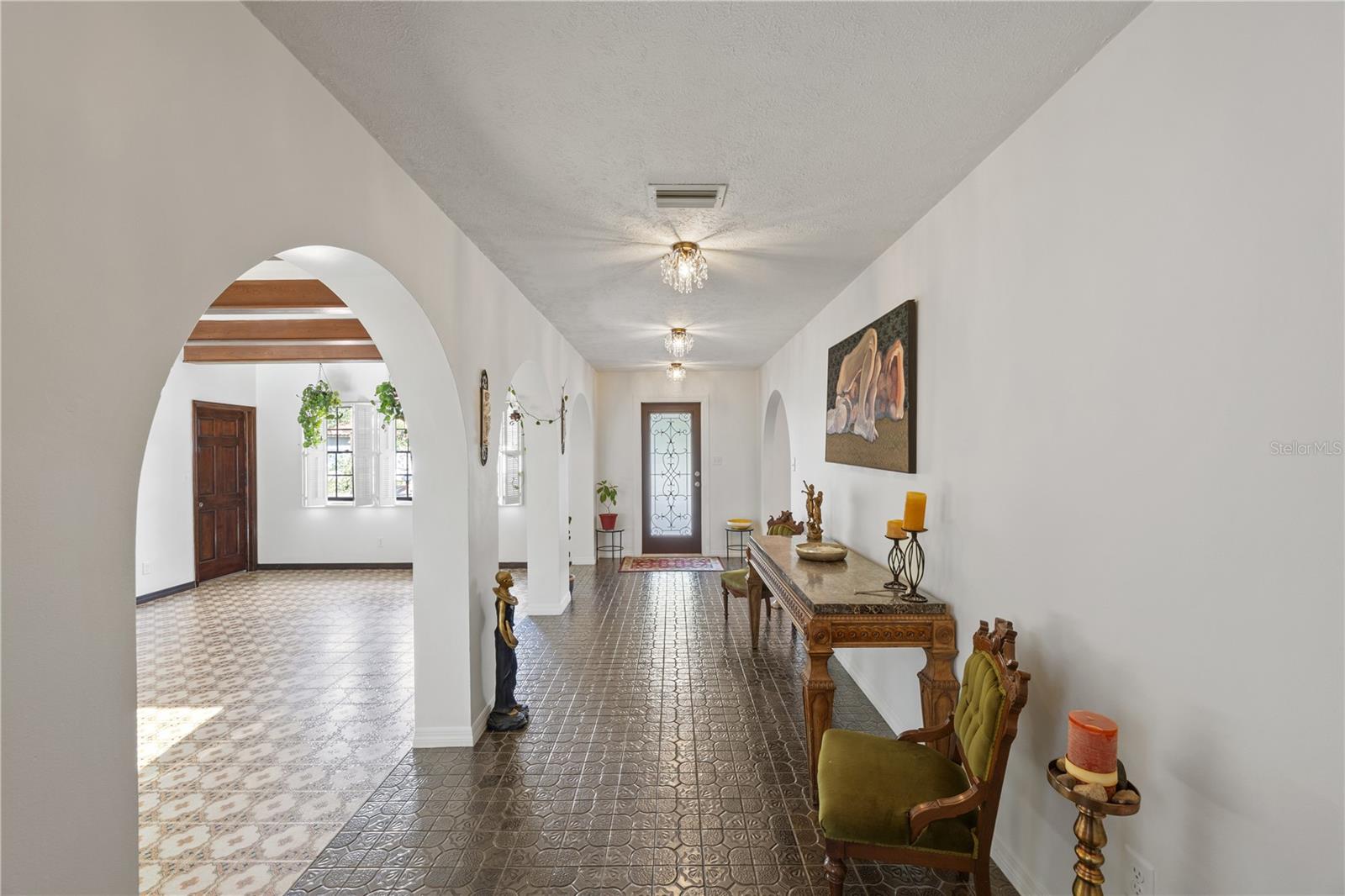 TEMPLE TERRACE ESTATES REP - Residential