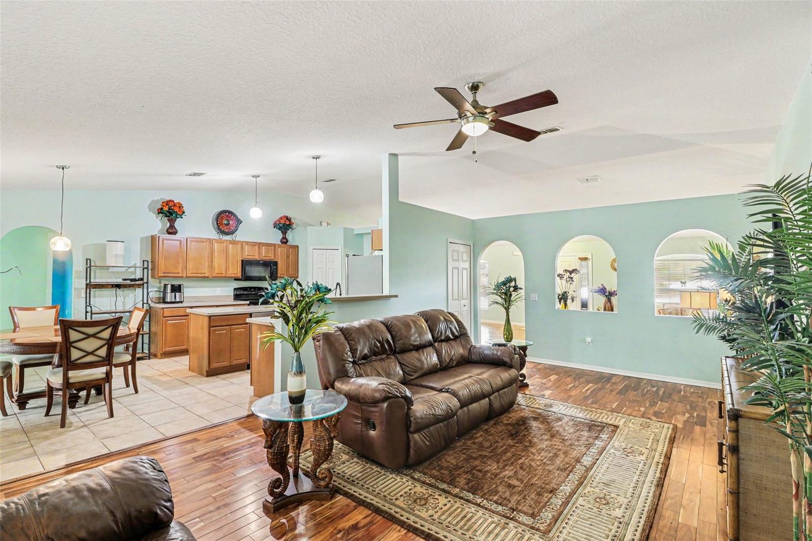 TRAILS-UNIT 3 - Residential