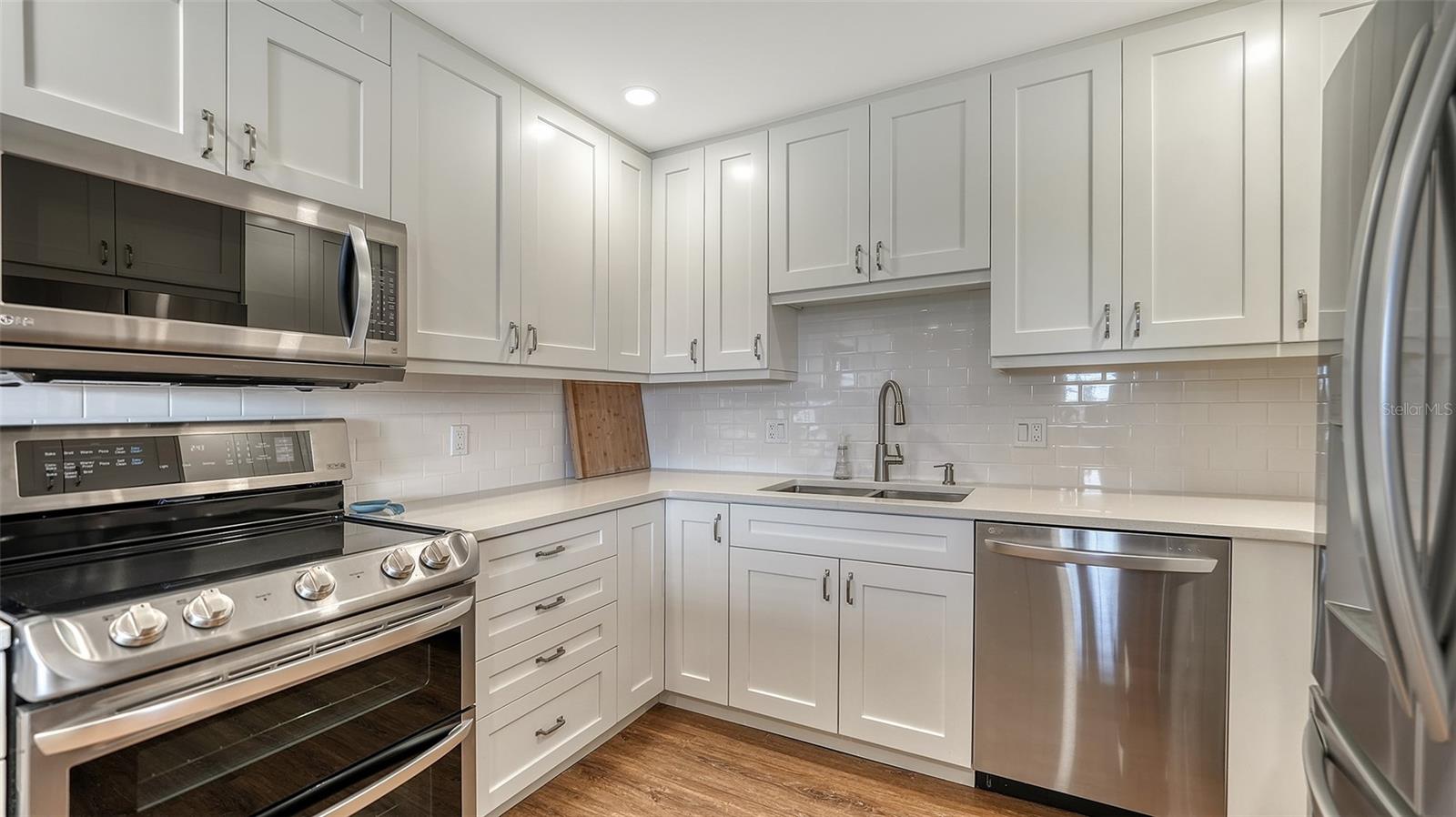 ISLANDER CLUB OF LONGBOAT - Residential