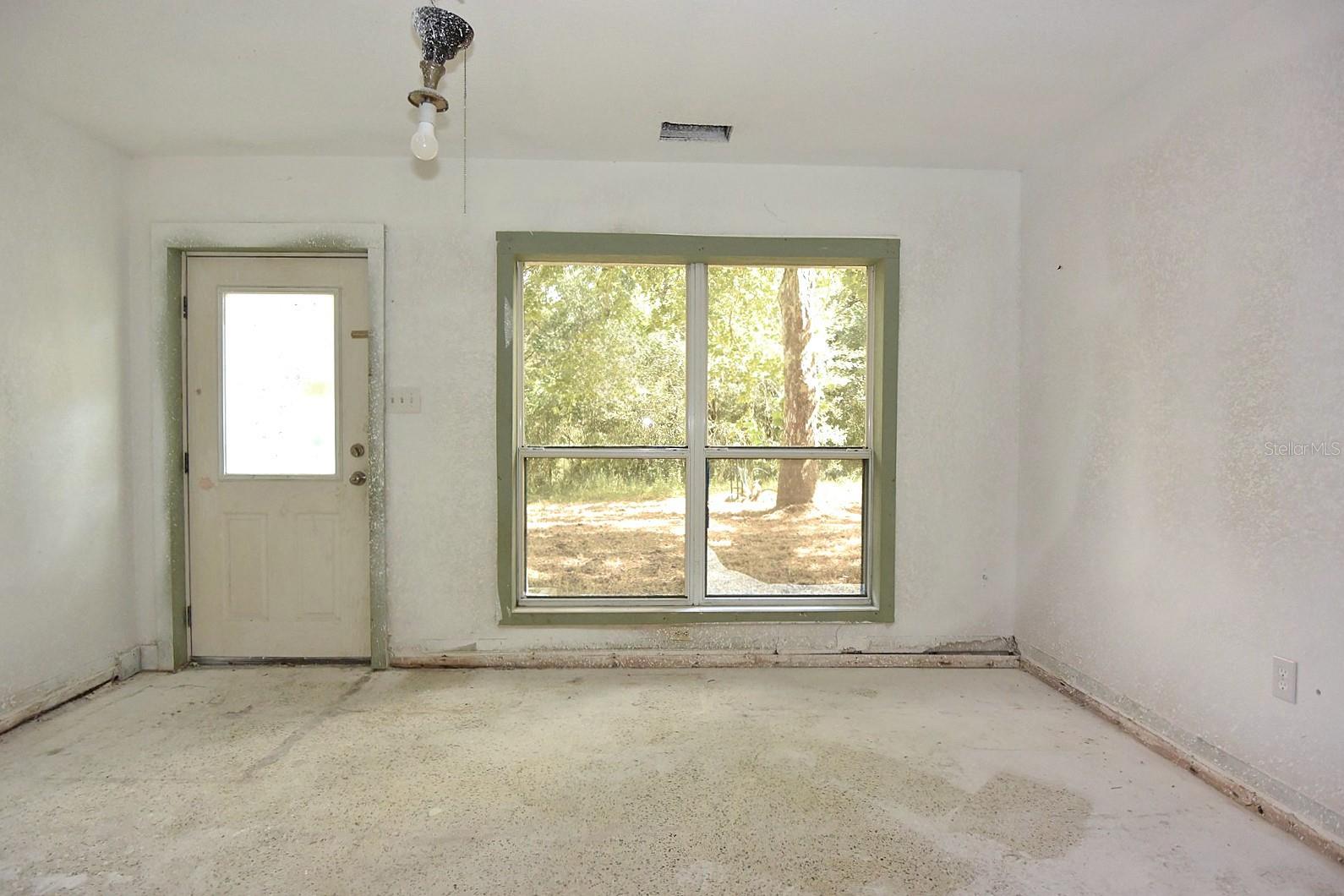 INVERNESS ACRES UNIT 01 AKA INVERNESS VILLAGE - Residential