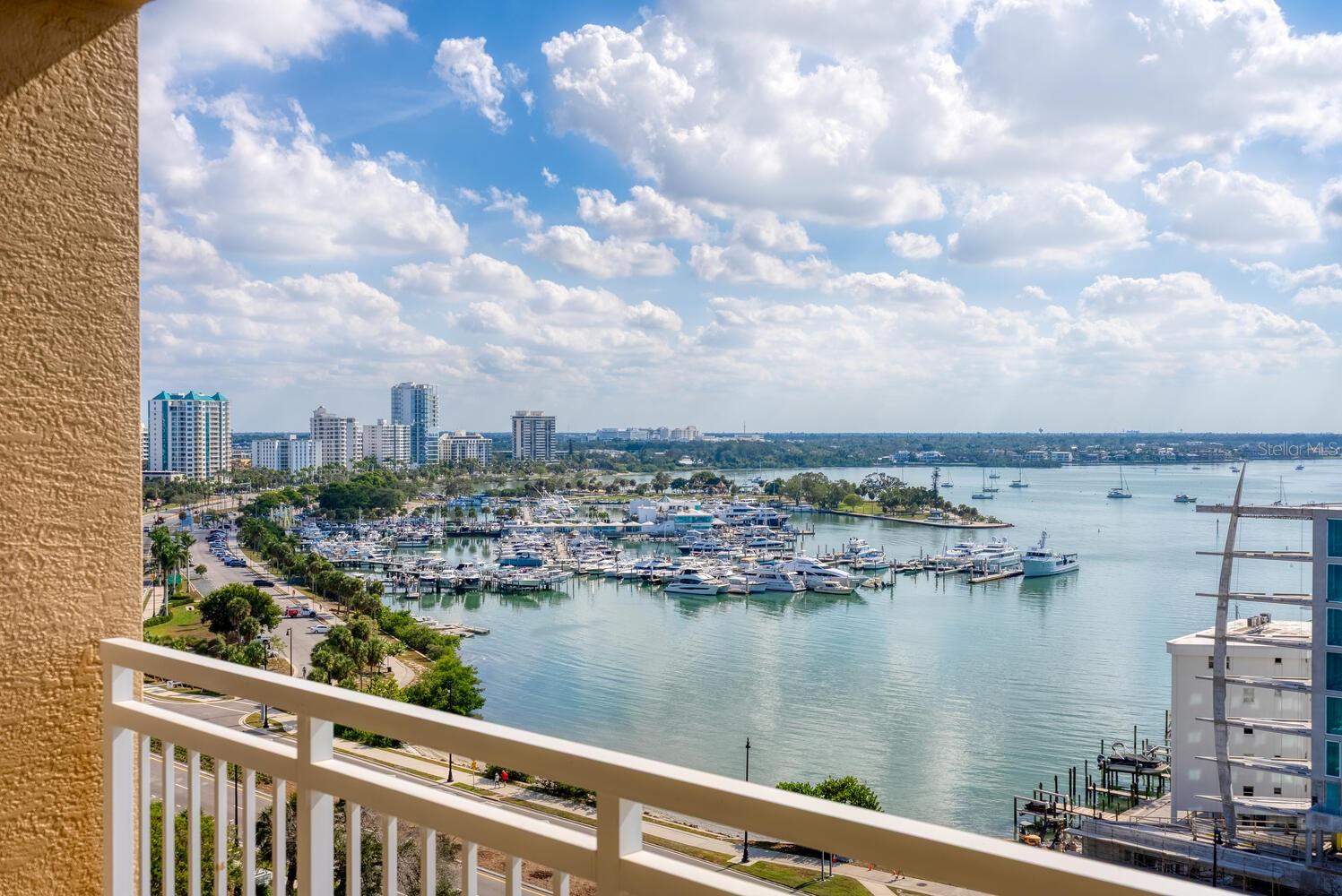 THE TOWER RESIDENCES - Residential