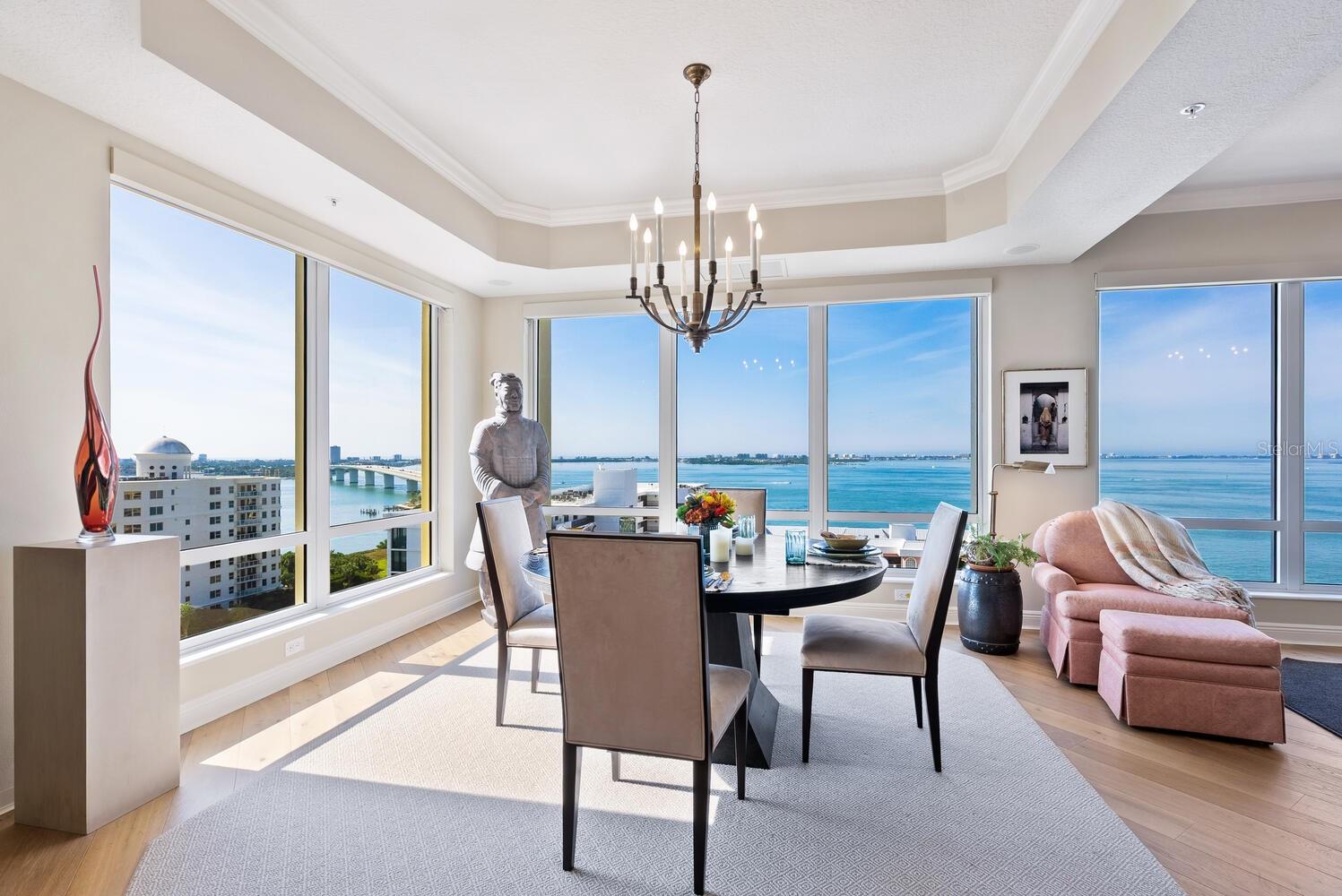 THE TOWER RESIDENCES - Residential