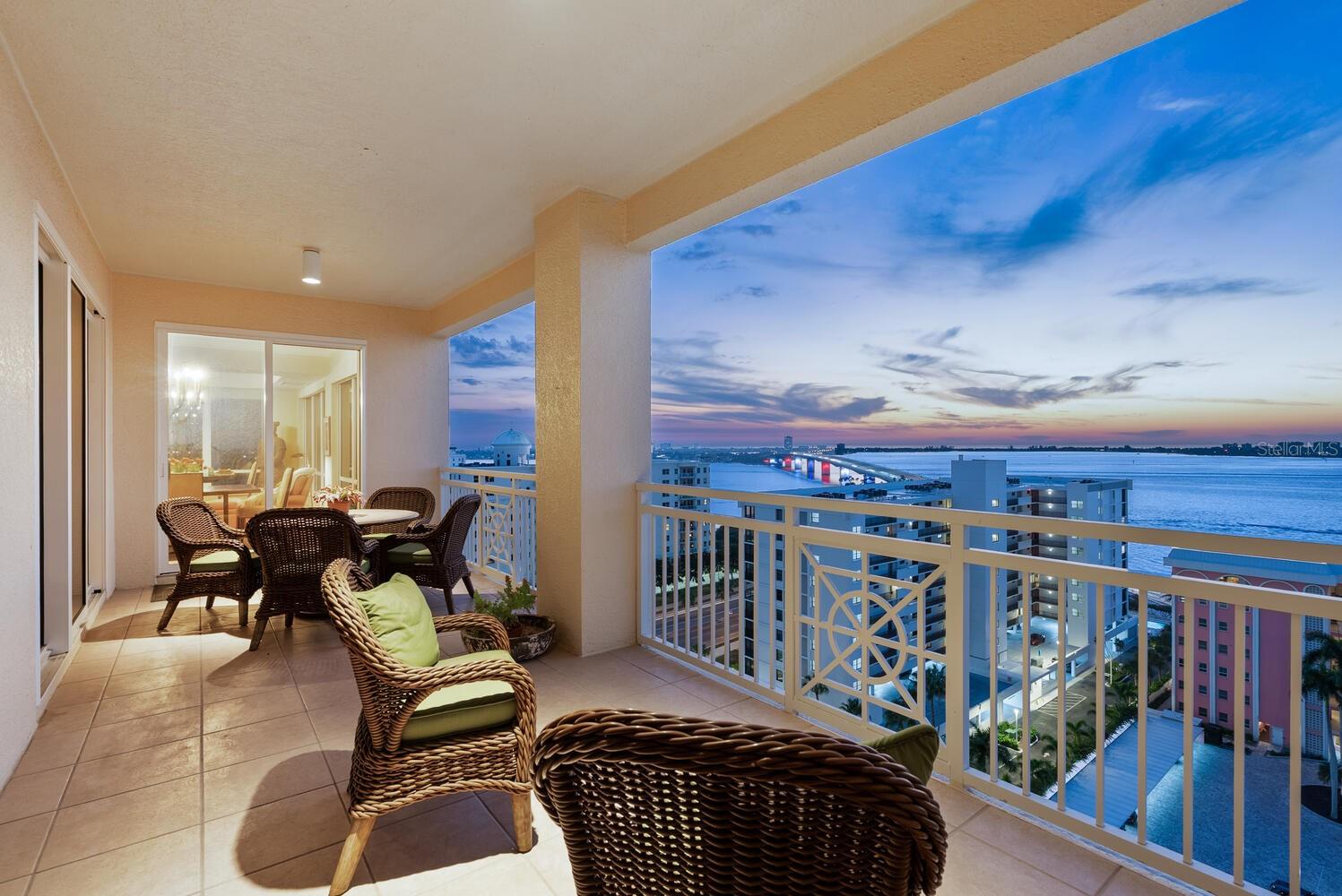 THE TOWER RESIDENCES - Residential