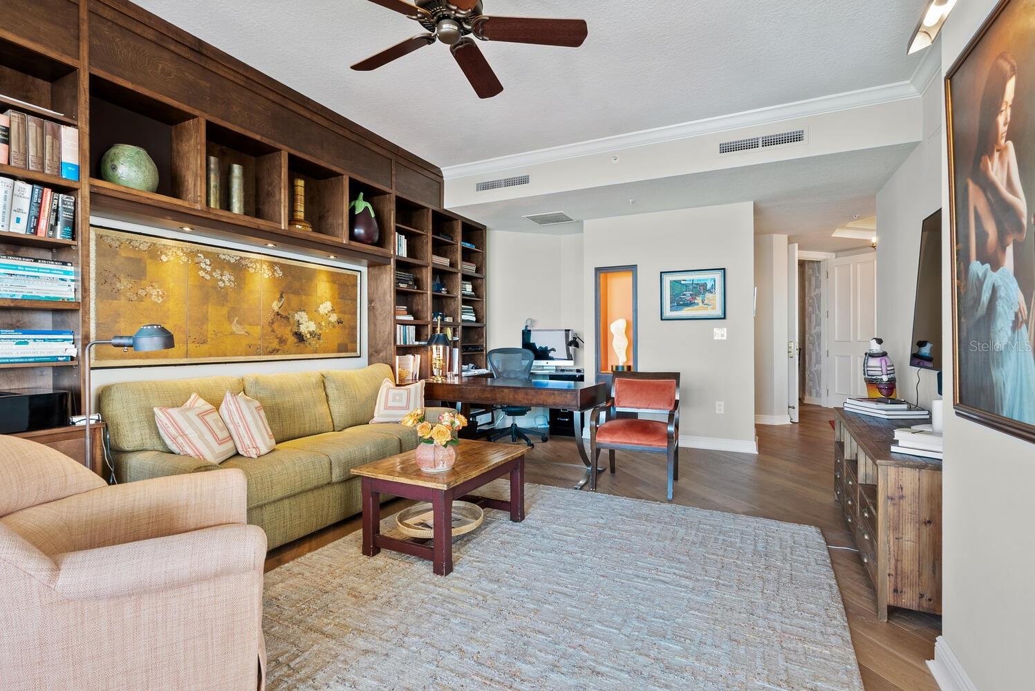 THE TOWER RESIDENCES - Residential