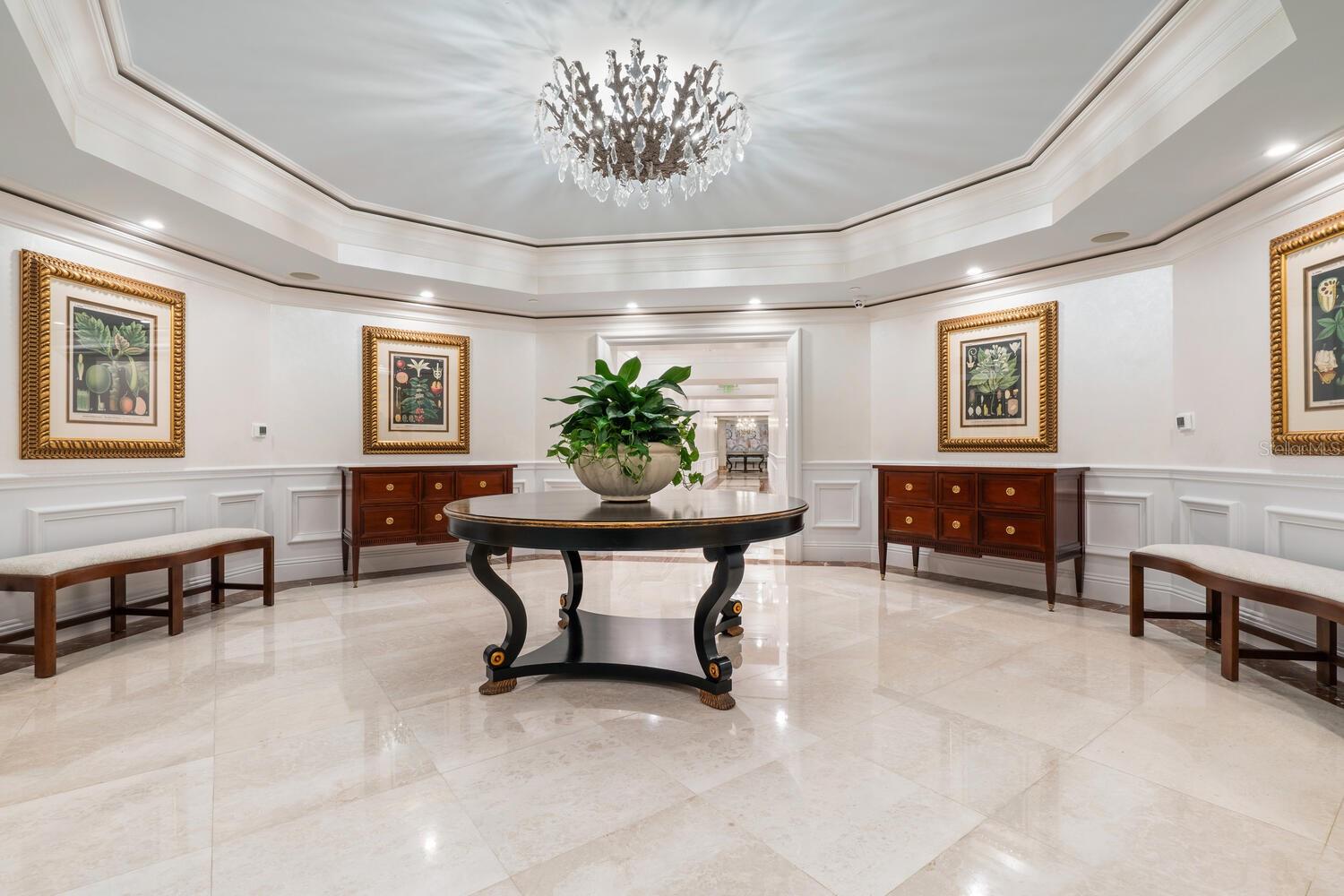 35 WATERGATE DRIVE 1201