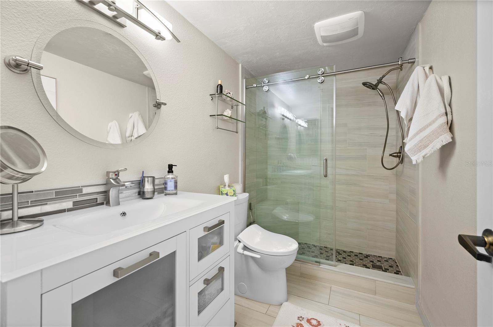 ROLLS LANDING PH 02 BLDG 07 - Residential