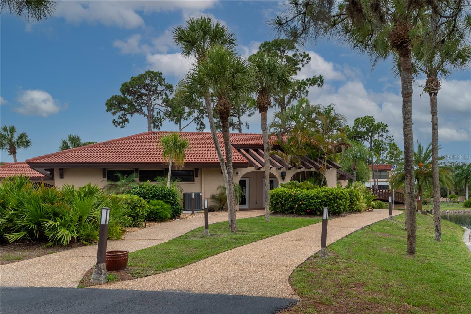 ROLLS LANDING PH 02 BLDG 07 - Residential
