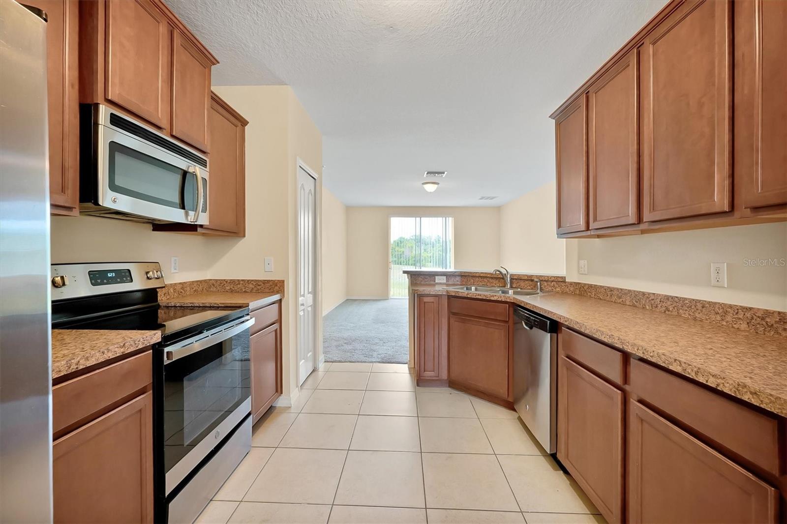 PATTERSON GROVES - Residential