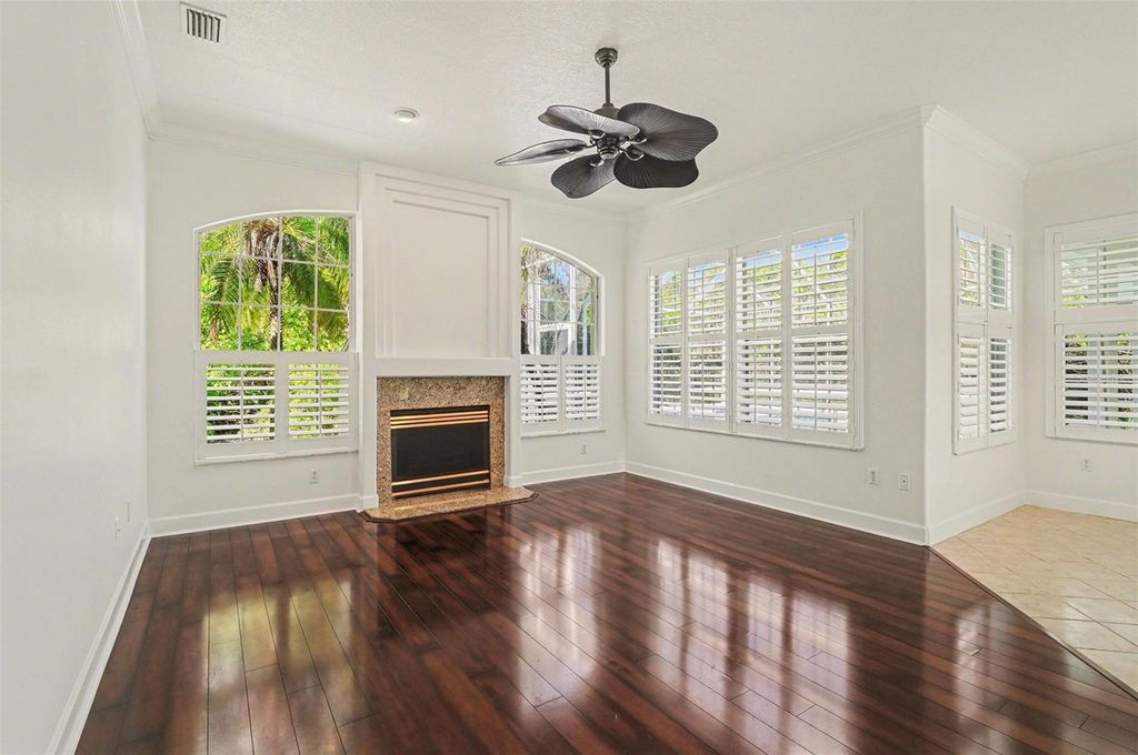 Photo of 8 Fox Cliff Way, Ormond Beach, FL 32174 (MLS # O6400100)