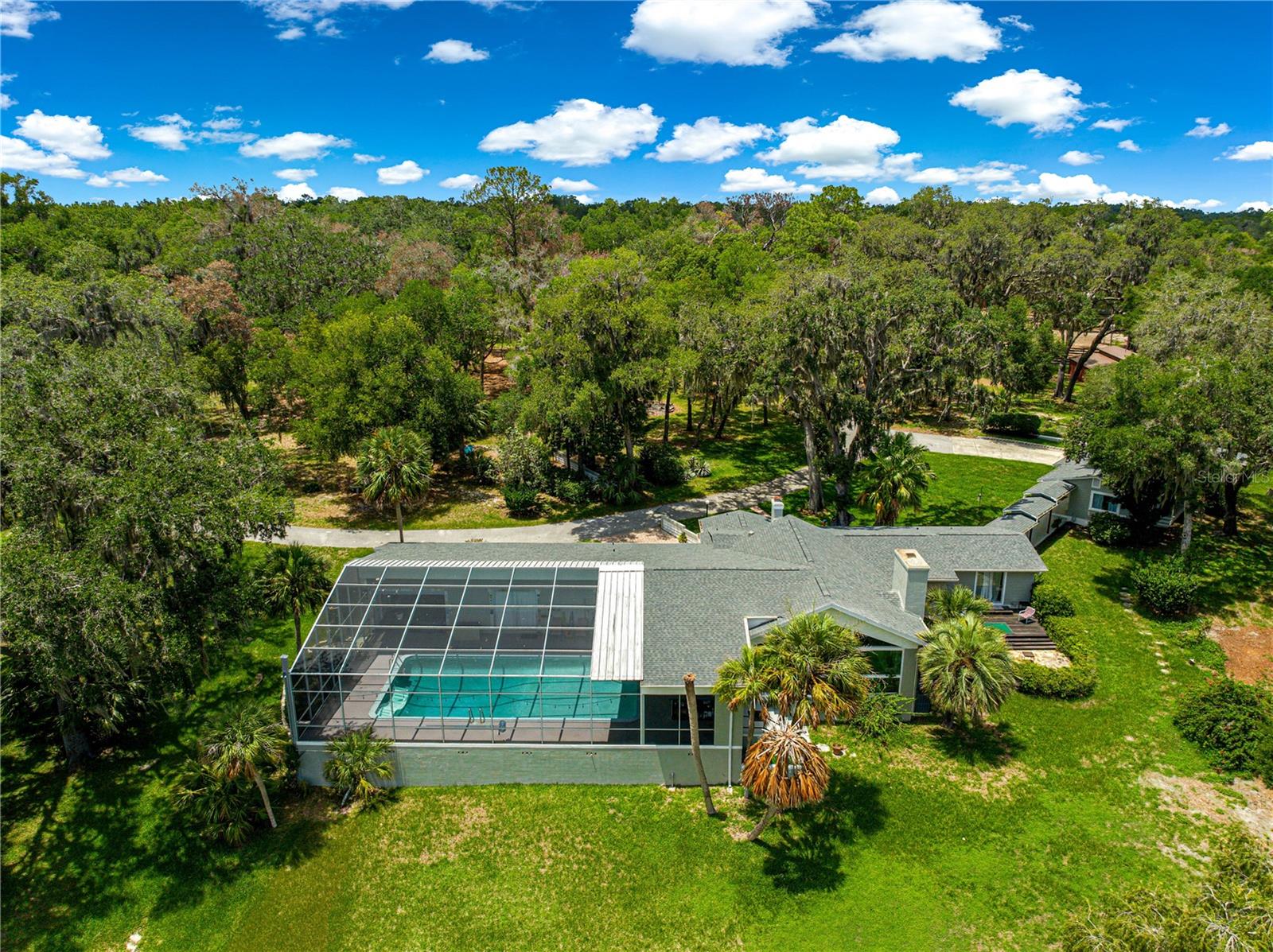 3000 PINE GROVE LANE