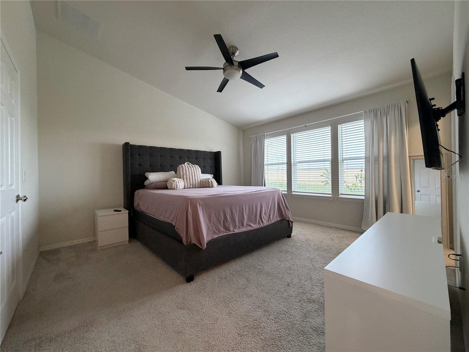 SOMERSET XINGS TR F REP - Residential