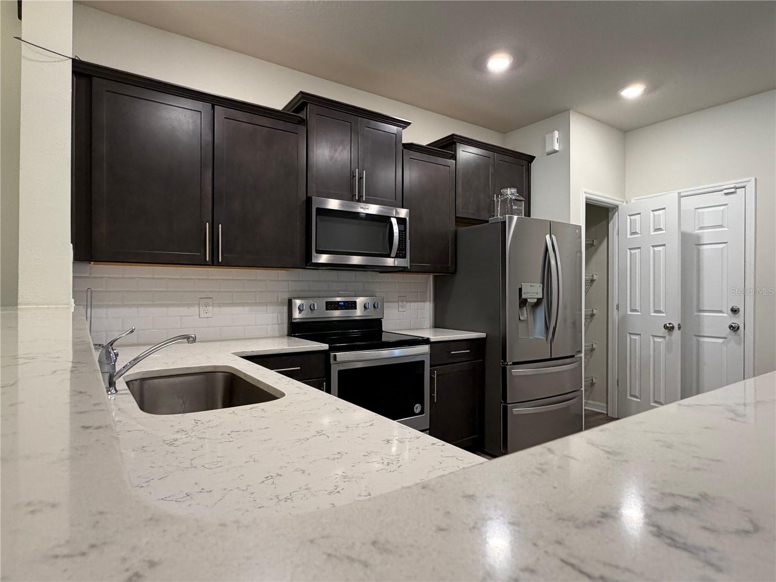 SOMERSET XINGS TR F REP - Residential