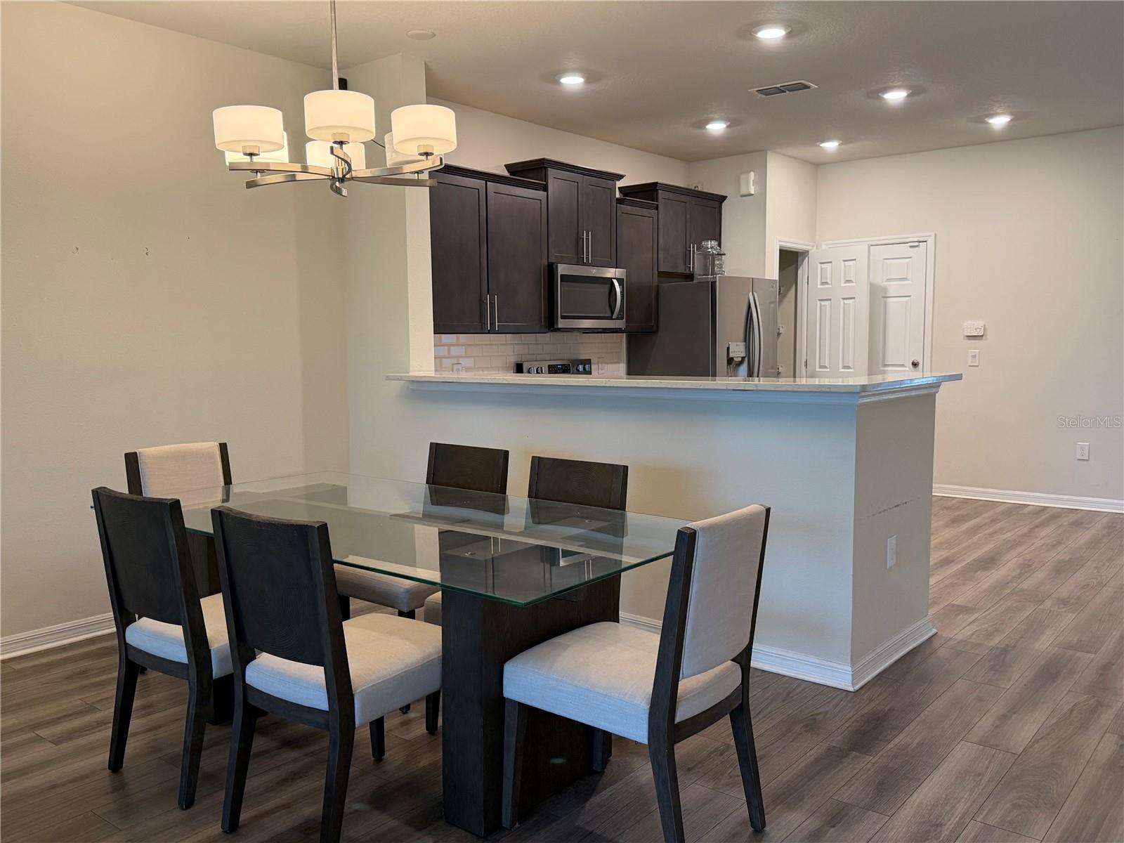 SOMERSET XINGS TR F REP - Residential