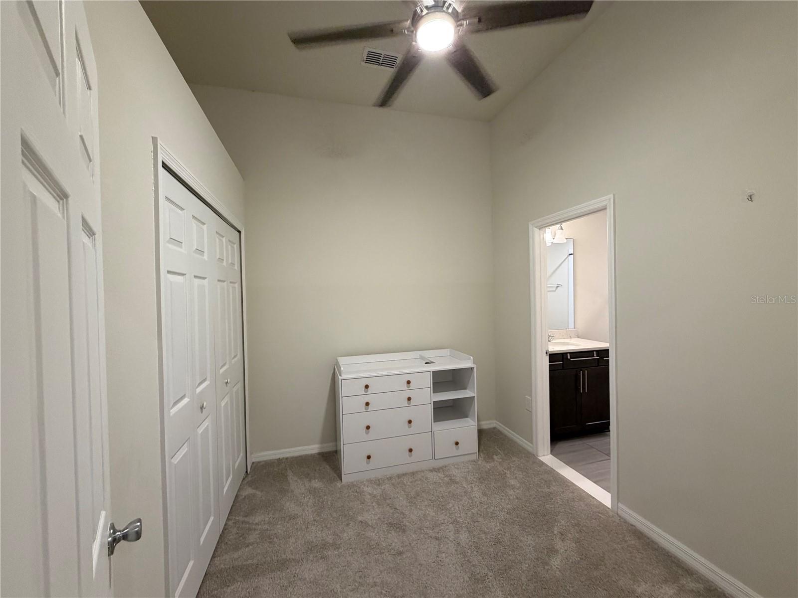 SOMERSET XINGS TR F REP - Residential