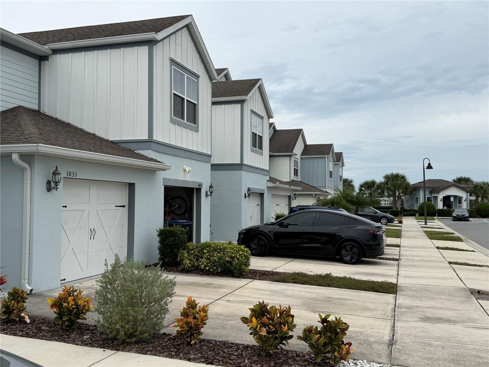 SOMERSET XINGS TR F REP - Residential