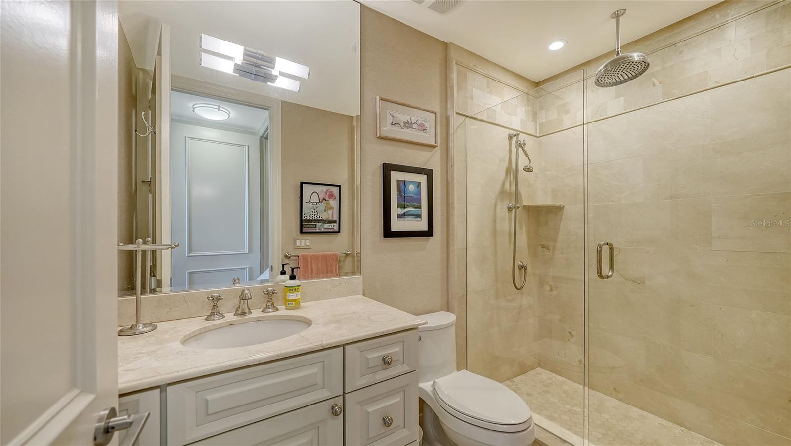 L AMBIANCE AT LONGBOAT KEY CLUB PH 02 - Residential