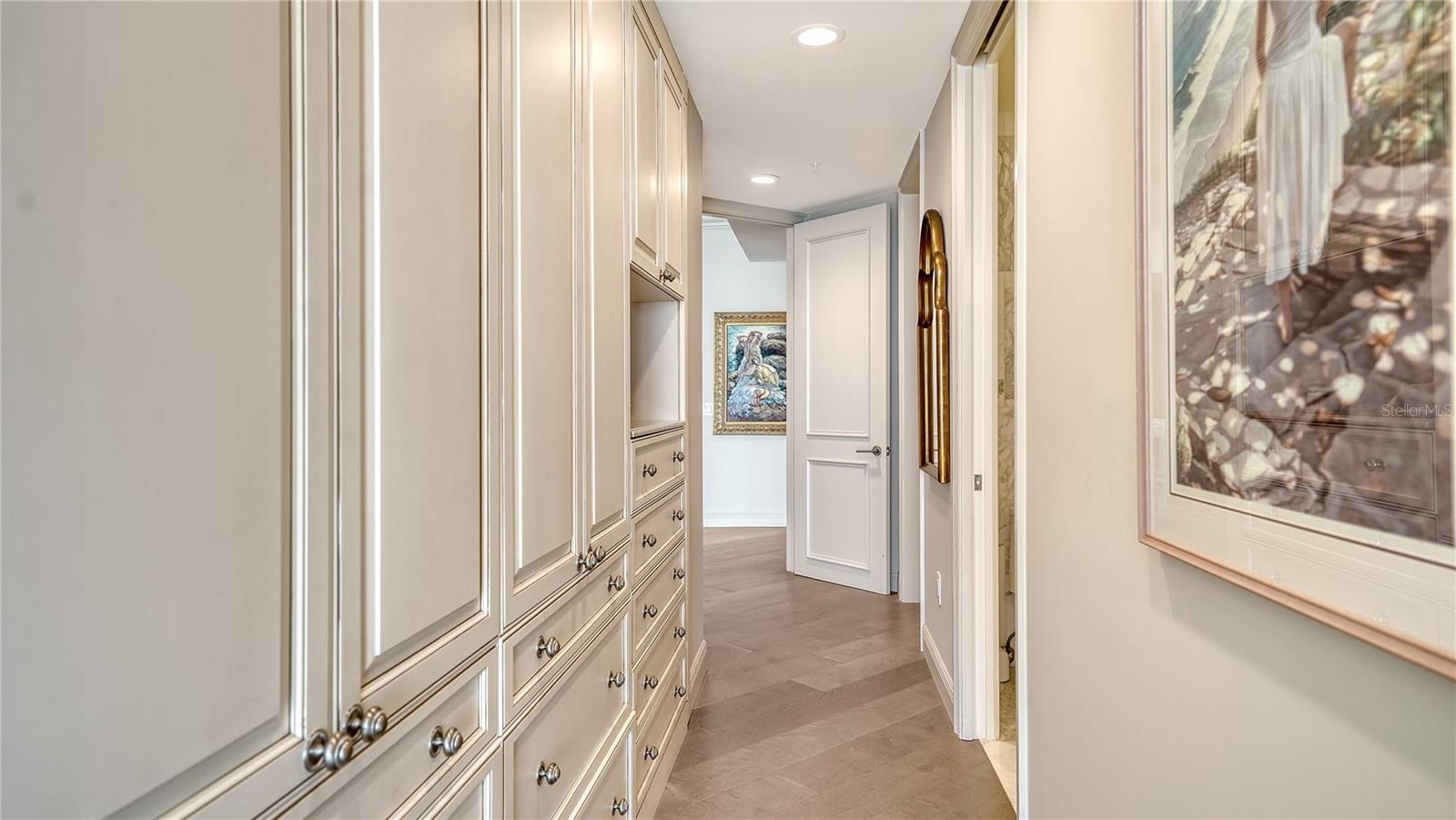 L AMBIANCE AT LONGBOAT KEY CLUB PH 02 - Residential