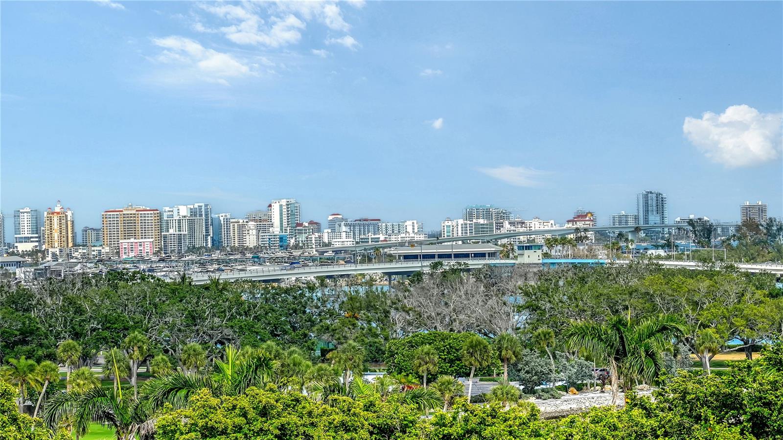 L AMBIANCE AT LONGBOAT KEY CLUB PH 02 - Residential