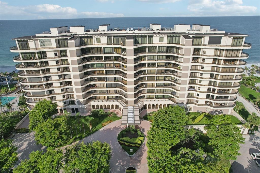 Photo of 435 L Ambiance Drive #K506, Longboat Key, FL 34228 (MLS # A4668927)
