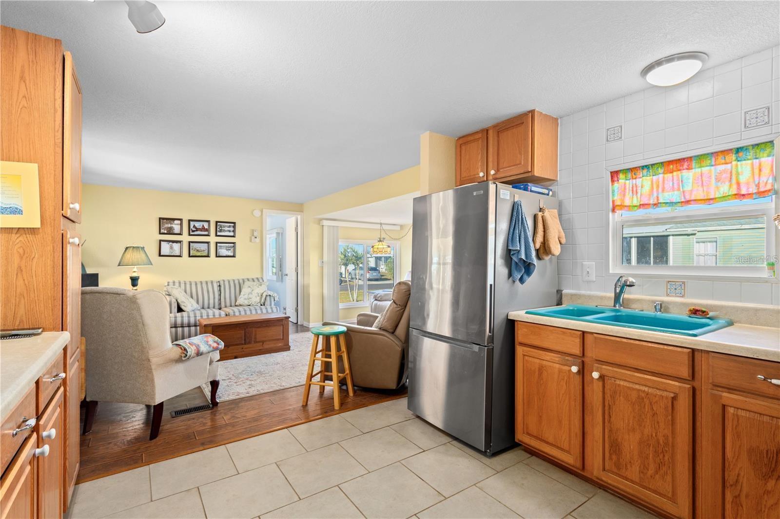 HOLIDAY MOB ESTATES 3RD ADD - Residential
