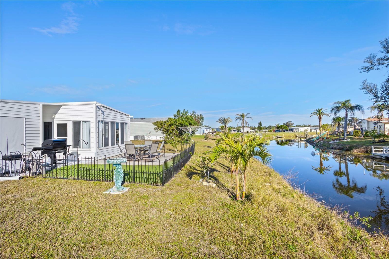 HOLIDAY MOB ESTATES 3RD ADD - Residential