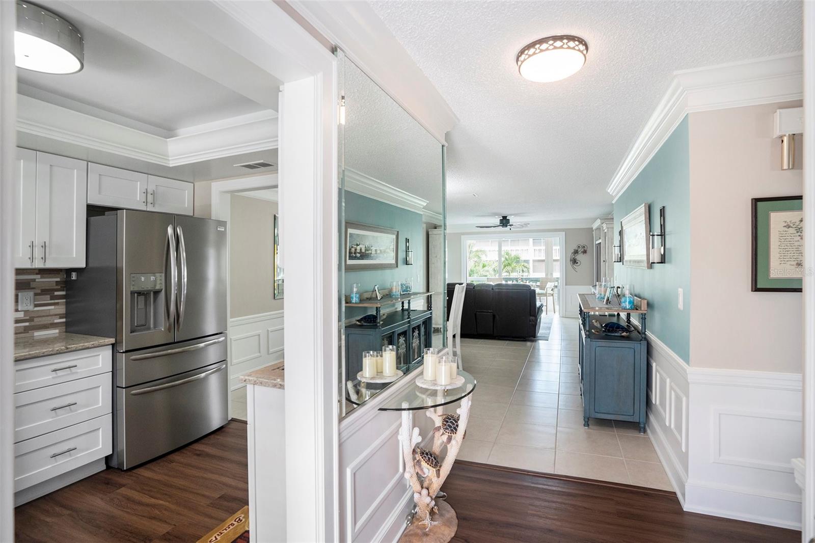 139 BLUFF VIEW DRIVE 202