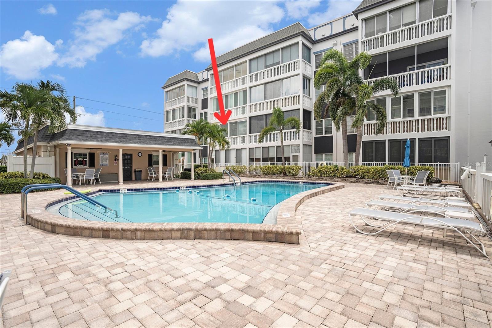 139 BLUFF VIEW DRIVE 202