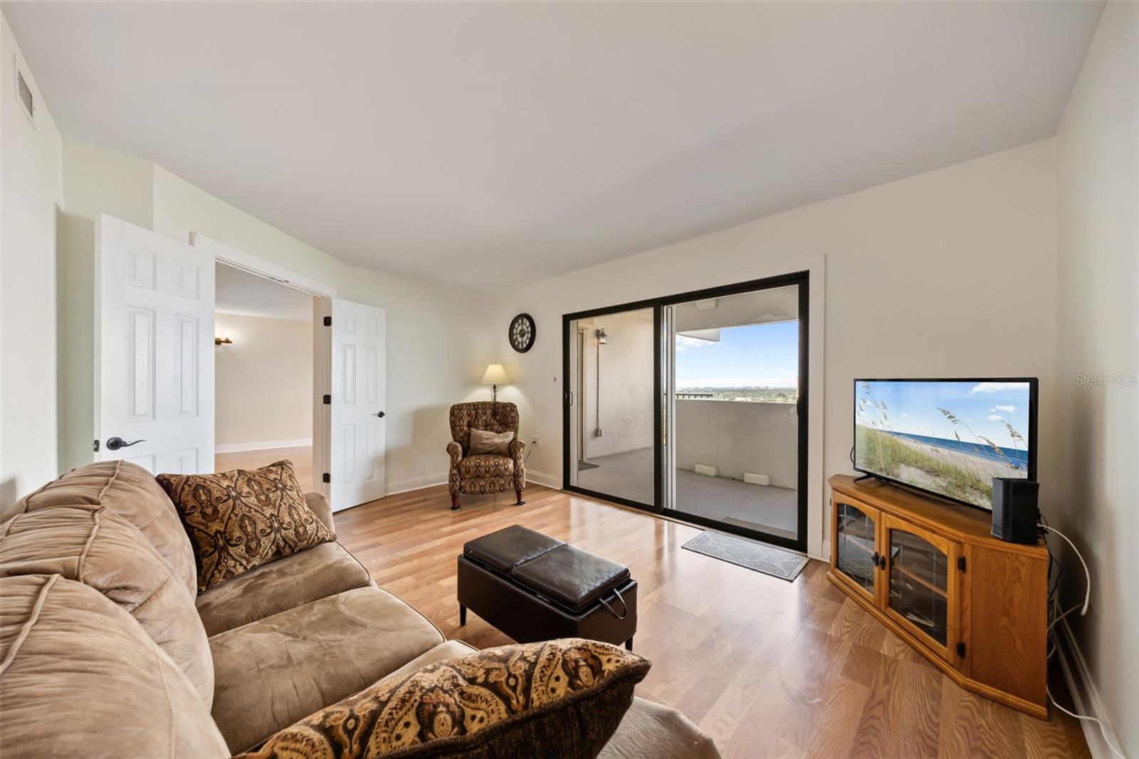 THE PINNACLE APTS A CONDO - Residential