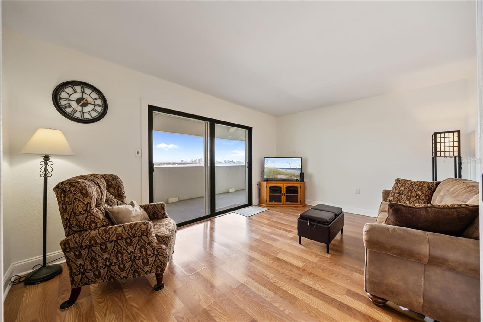 THE PINNACLE APTS A CONDO - Residential