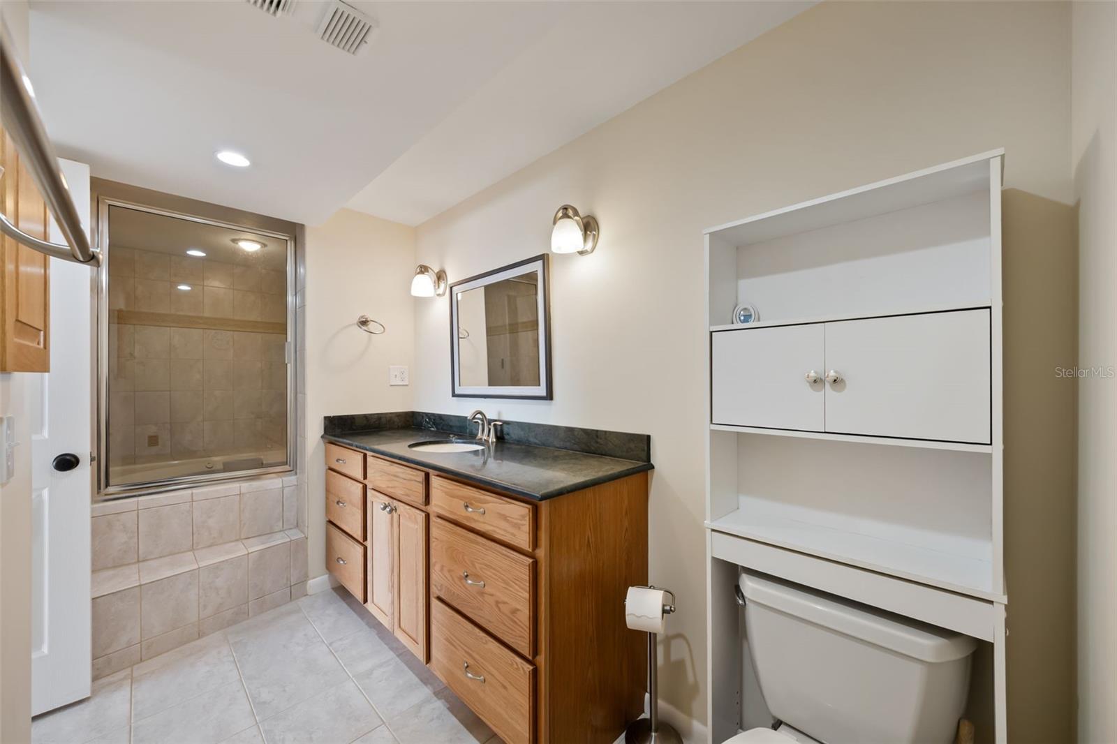 THE PINNACLE APTS A CONDO - Residential