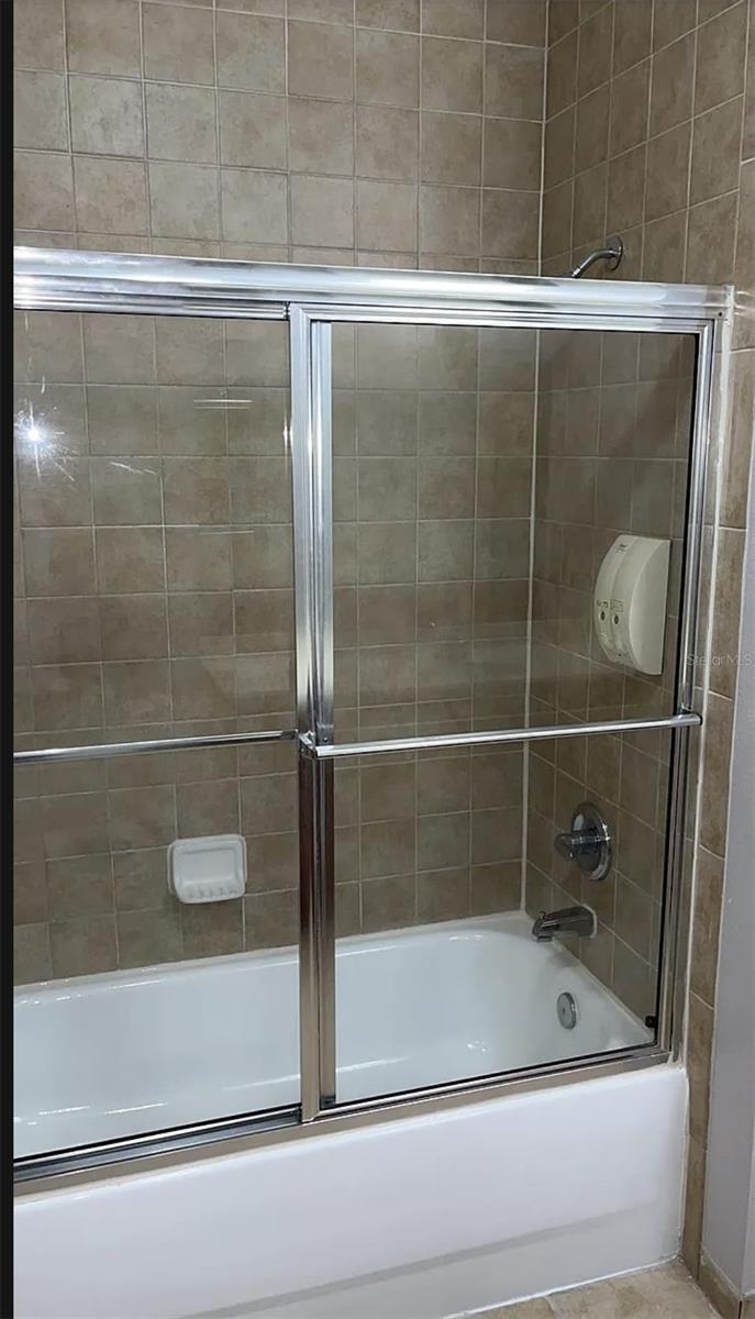 VILLAS AT SECRET LAKE CONDO - Residential