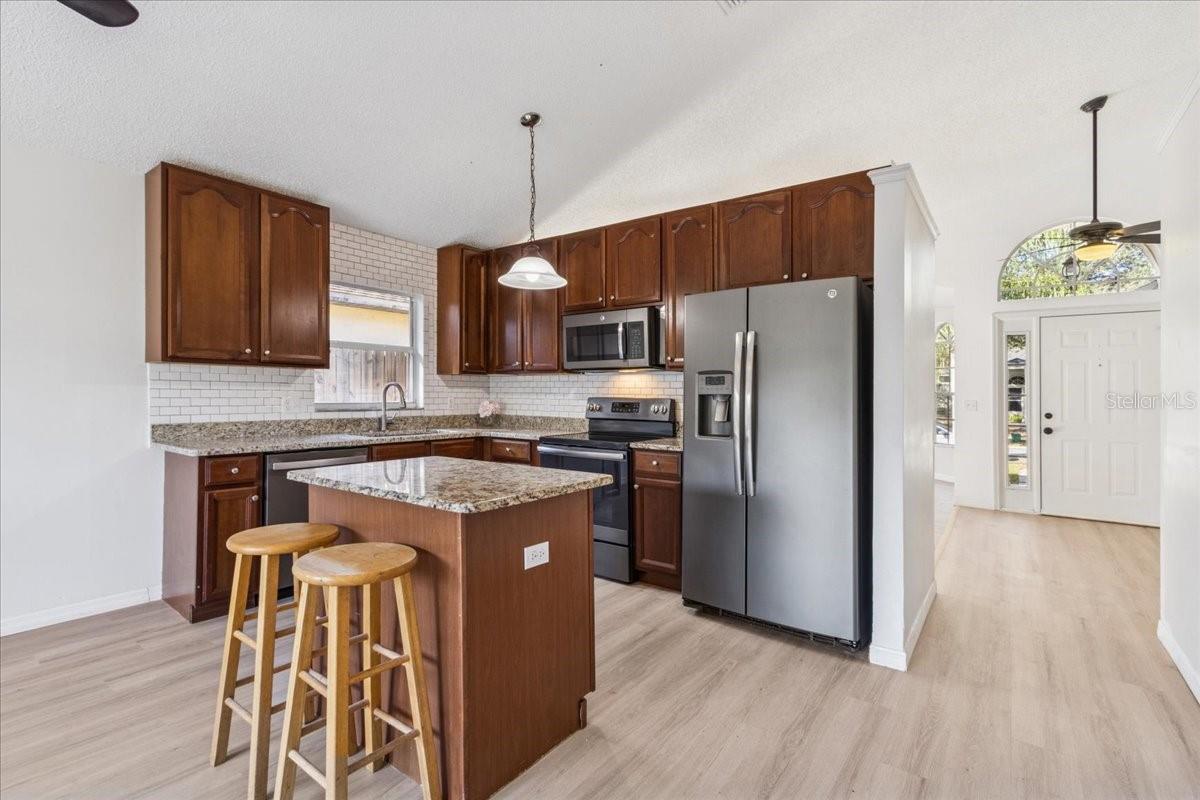 RIVERSIDE AT TWIN RIVERS UN 1 - Residential