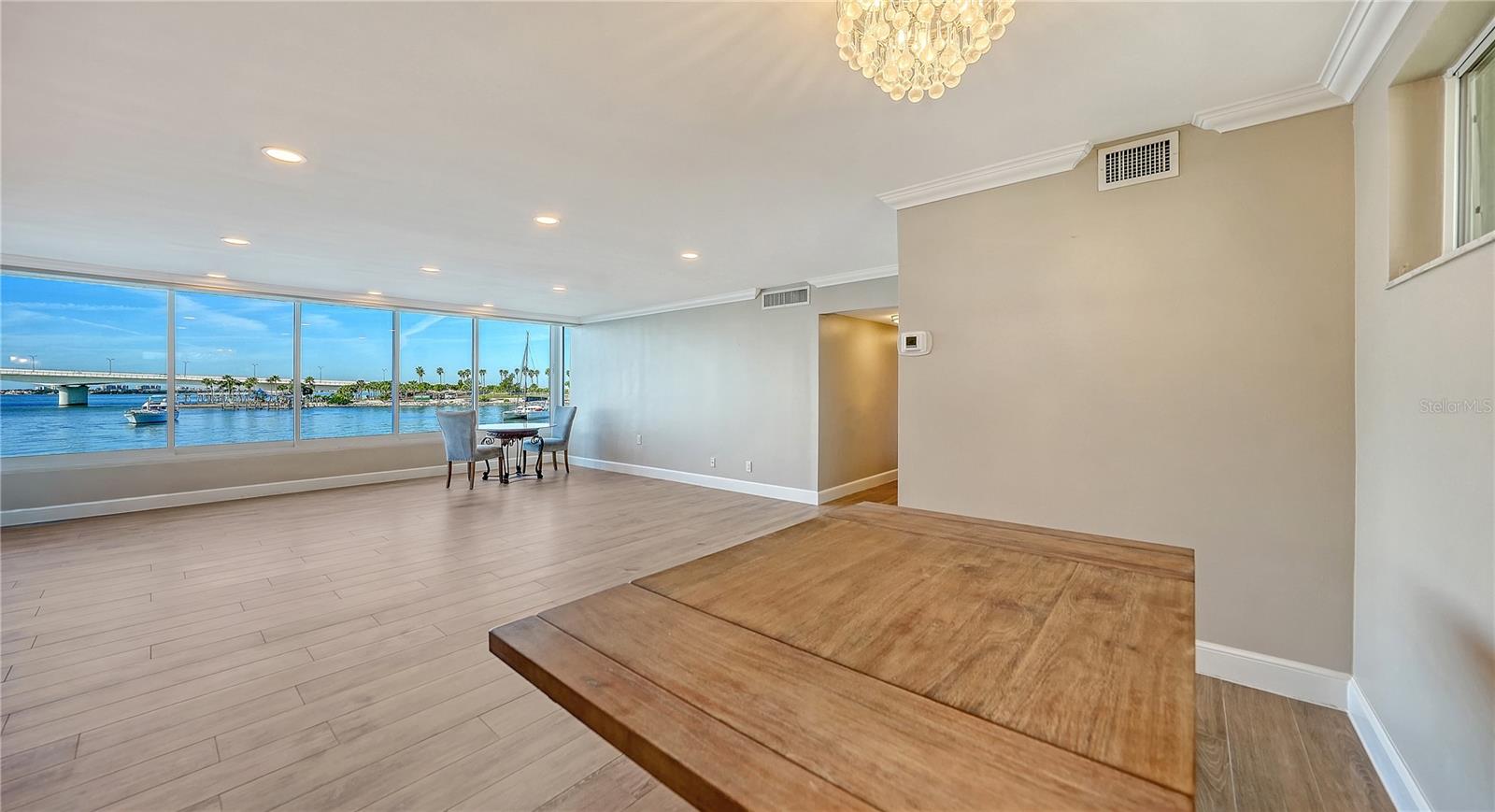 HARBOR HOUSE WEST - Residential Lease