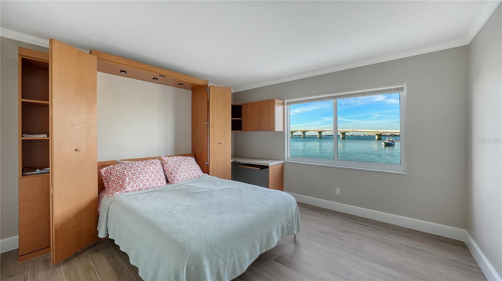 HARBOR HOUSE WEST - Residential Lease