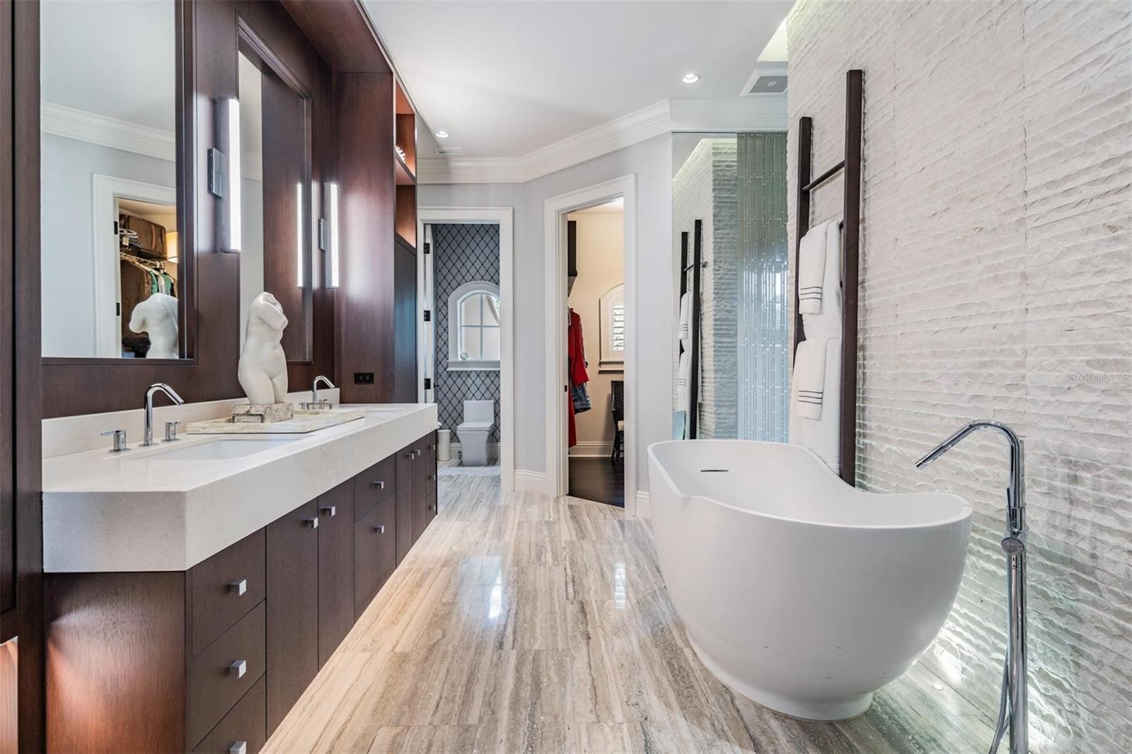 HAWKS LANDING - Residential