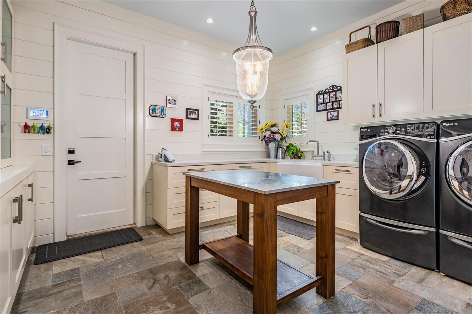 HAWKS LANDING - Residential