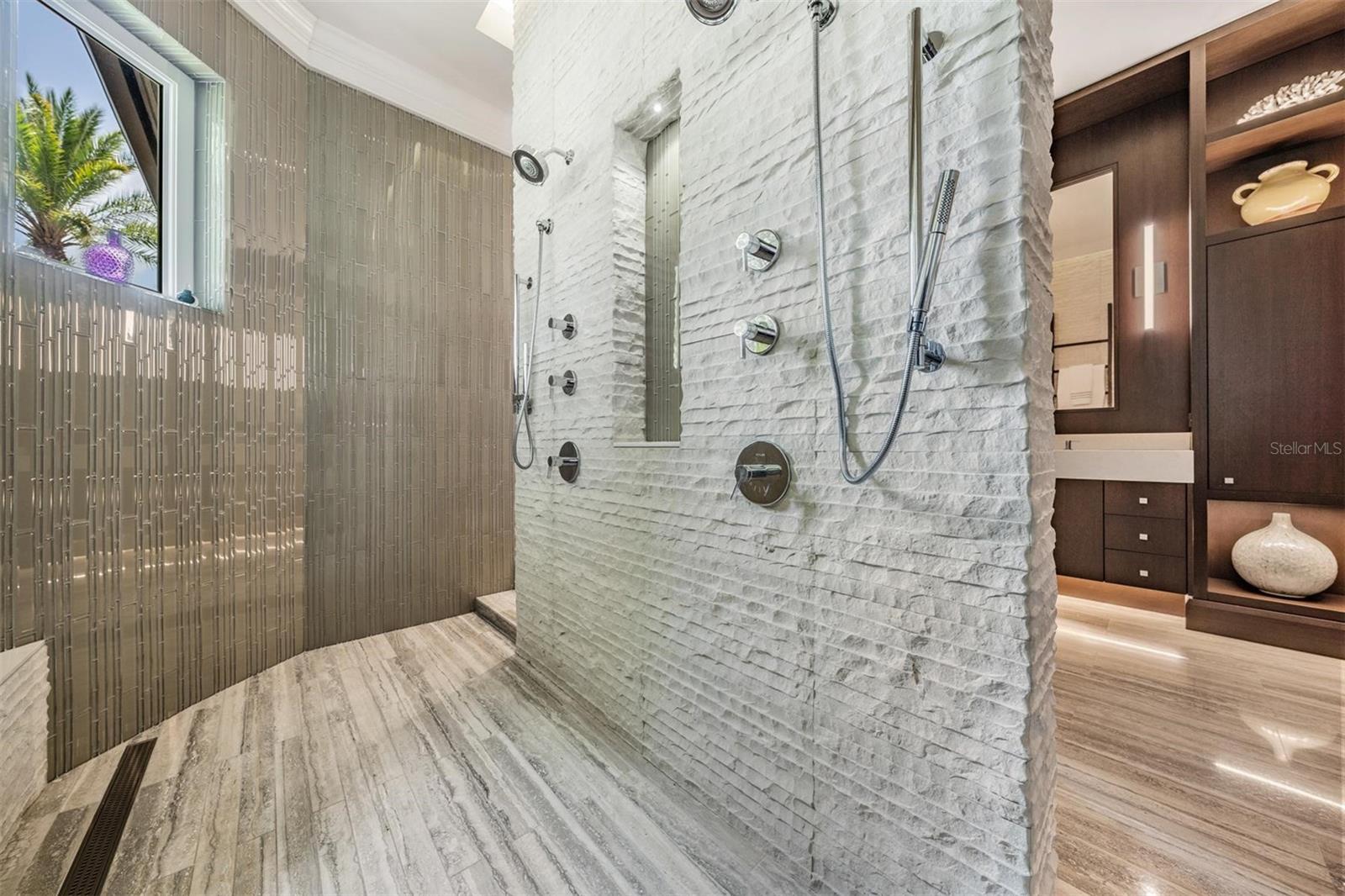 HAWKS LANDING - Residential