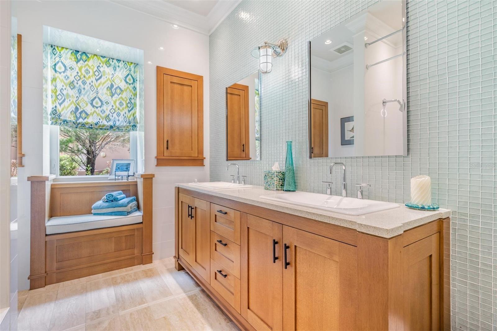 HAWKS LANDING - Residential