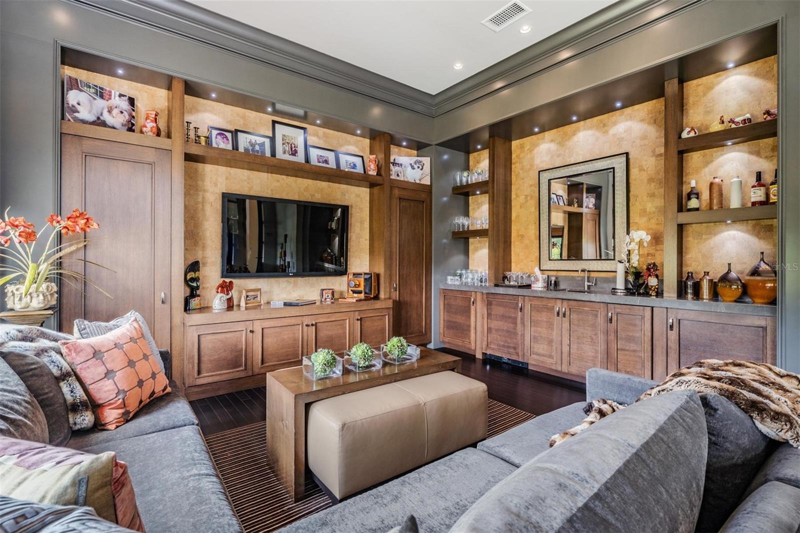 HAWKS LANDING - Residential