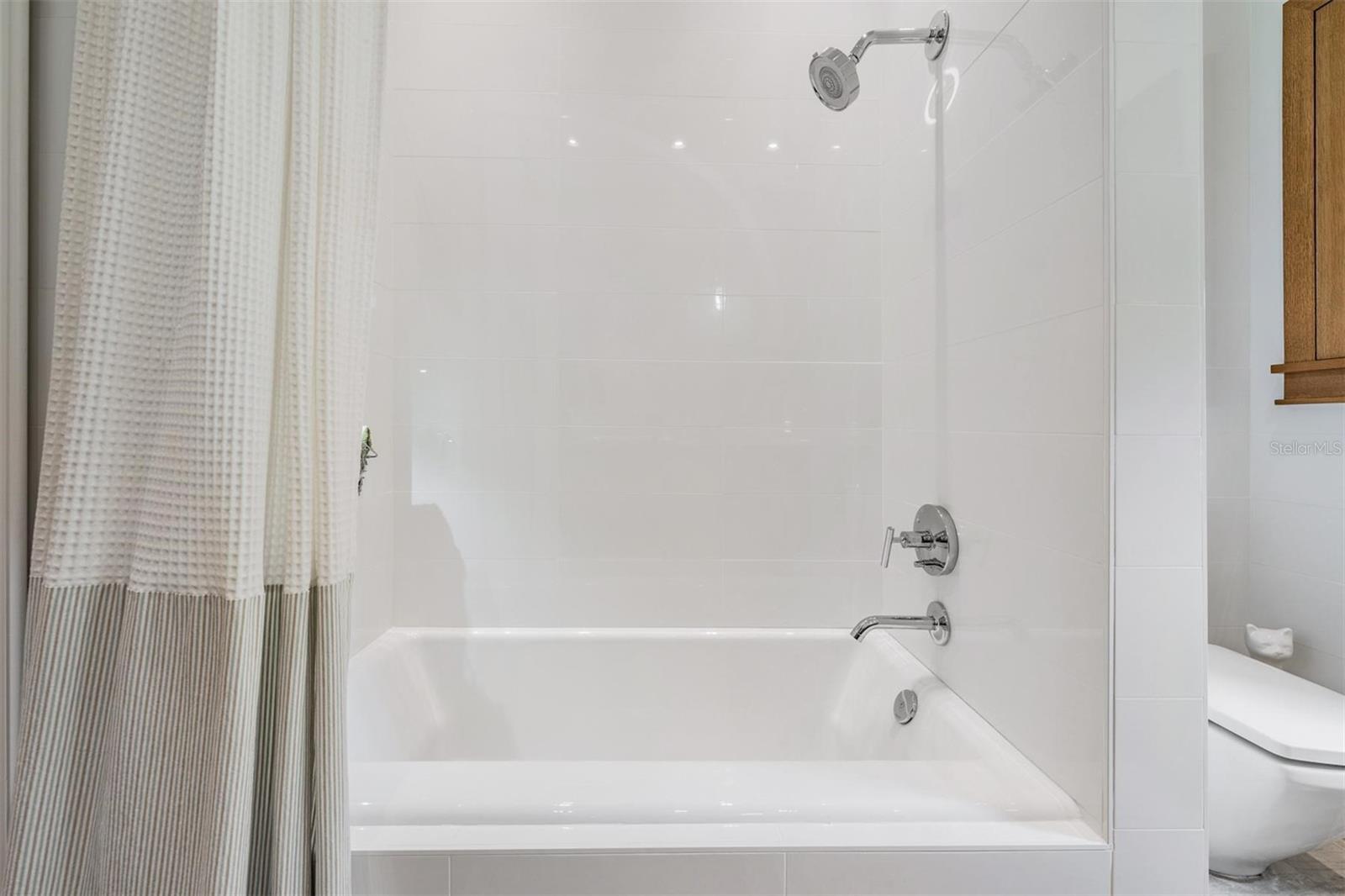 HAWKS LANDING - Residential