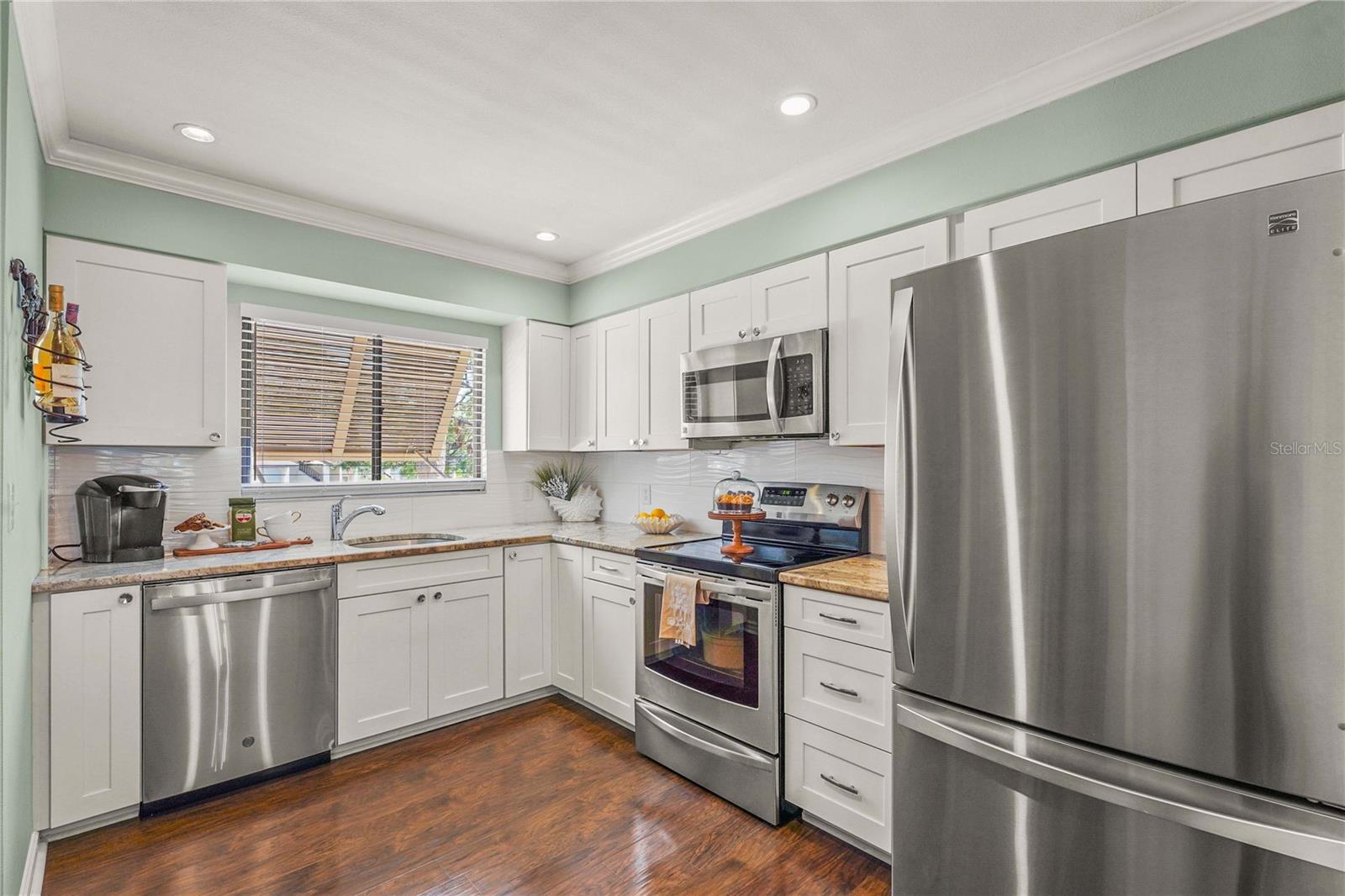 WILLOW LINKS - Residential