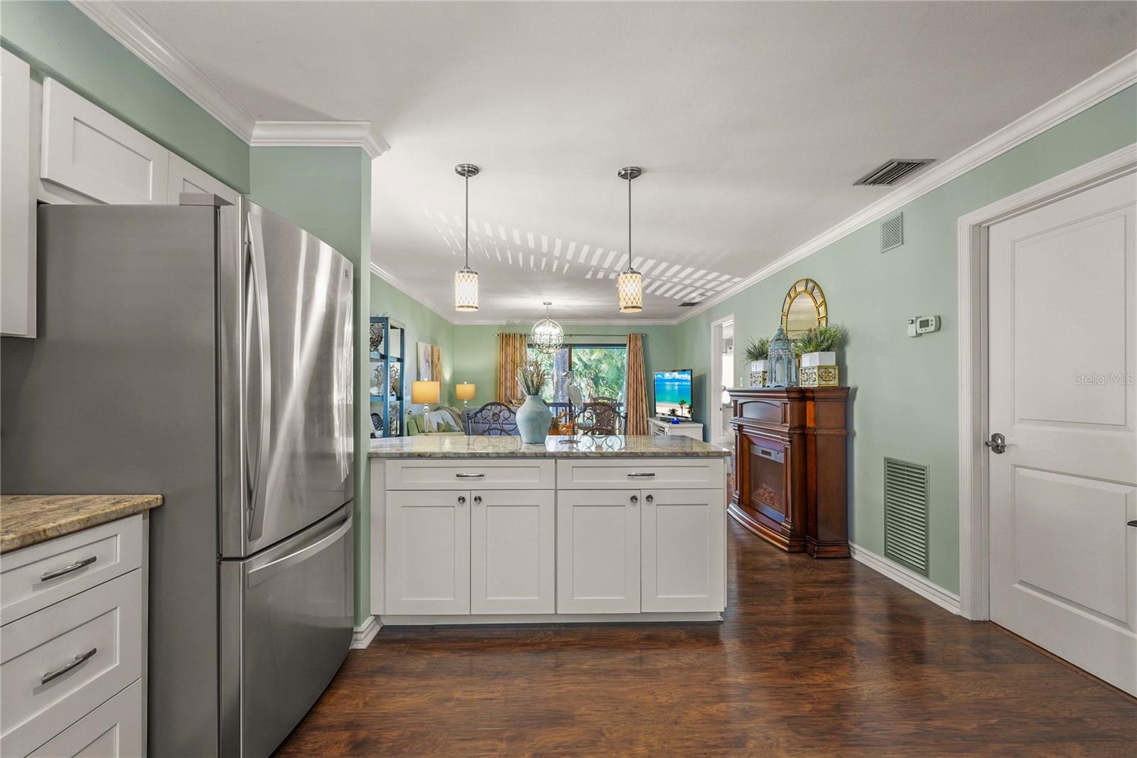 WILLOW LINKS - Residential