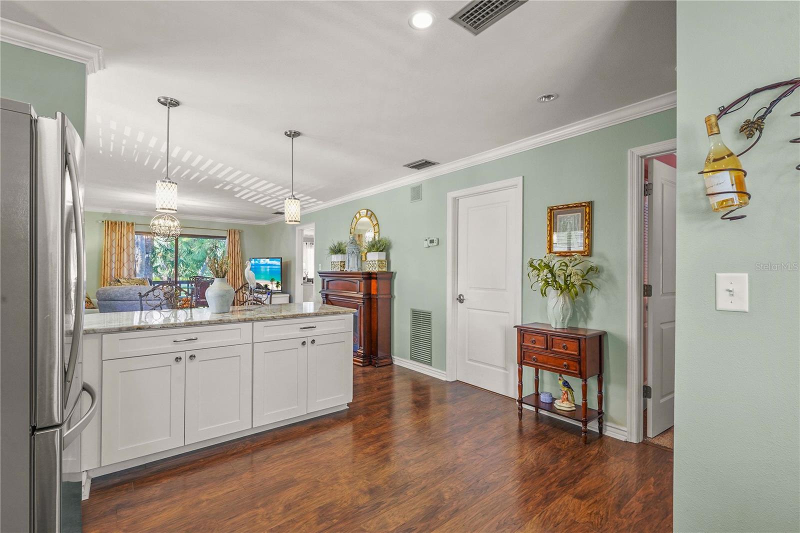 WILLOW LINKS - Residential