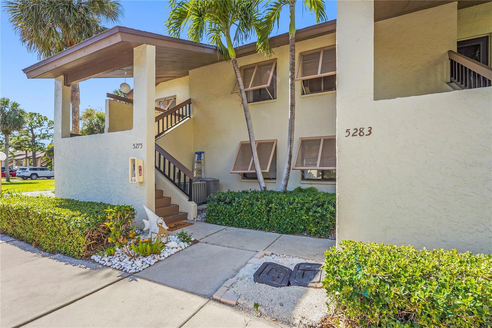 WILLOW LINKS - Residential