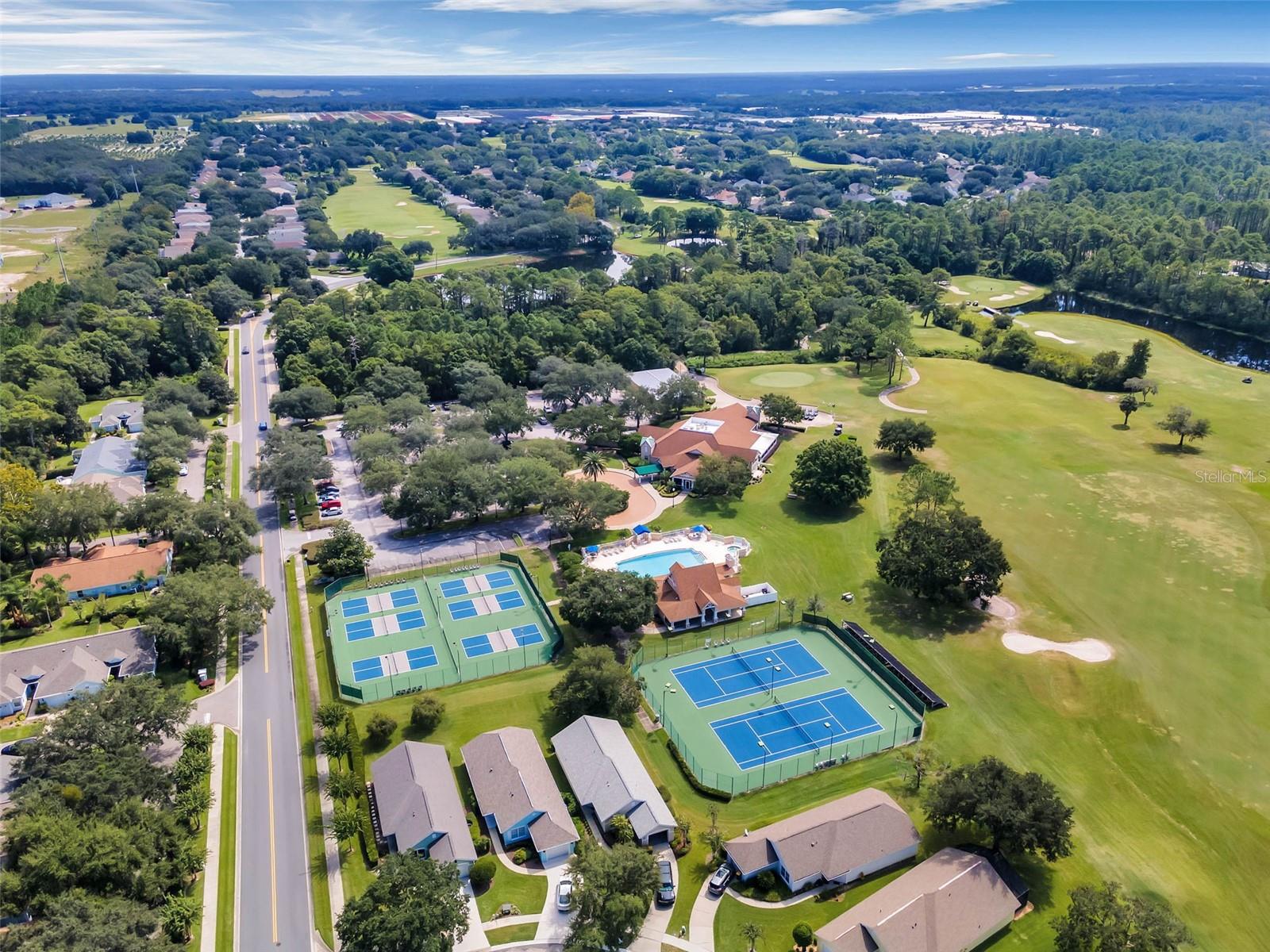 COUNTRY CLUB OF MOUNT DORA - Residential