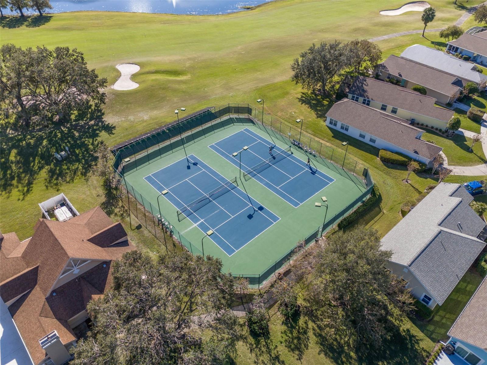 COUNTRY CLUB OF MOUNT DORA - Residential
