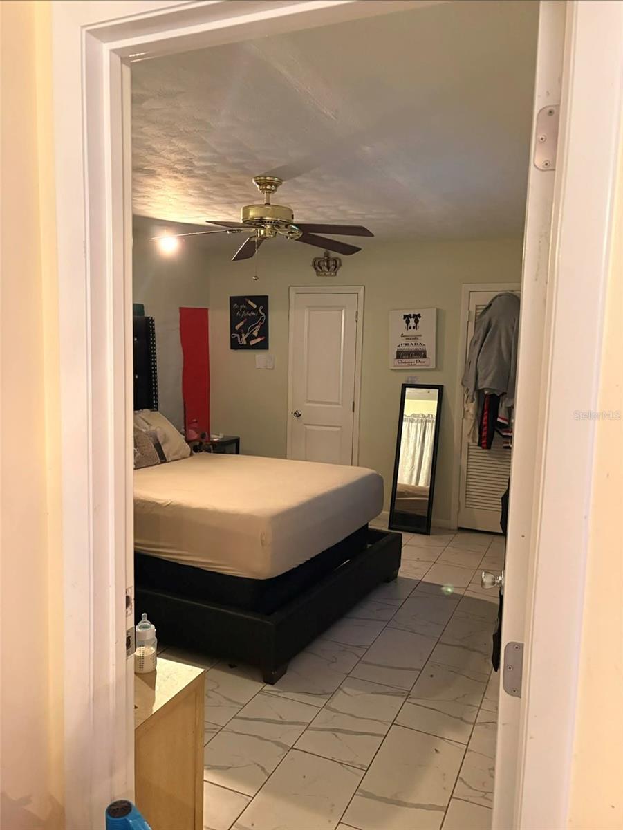 GULF BREEZE ESTATES - Residential