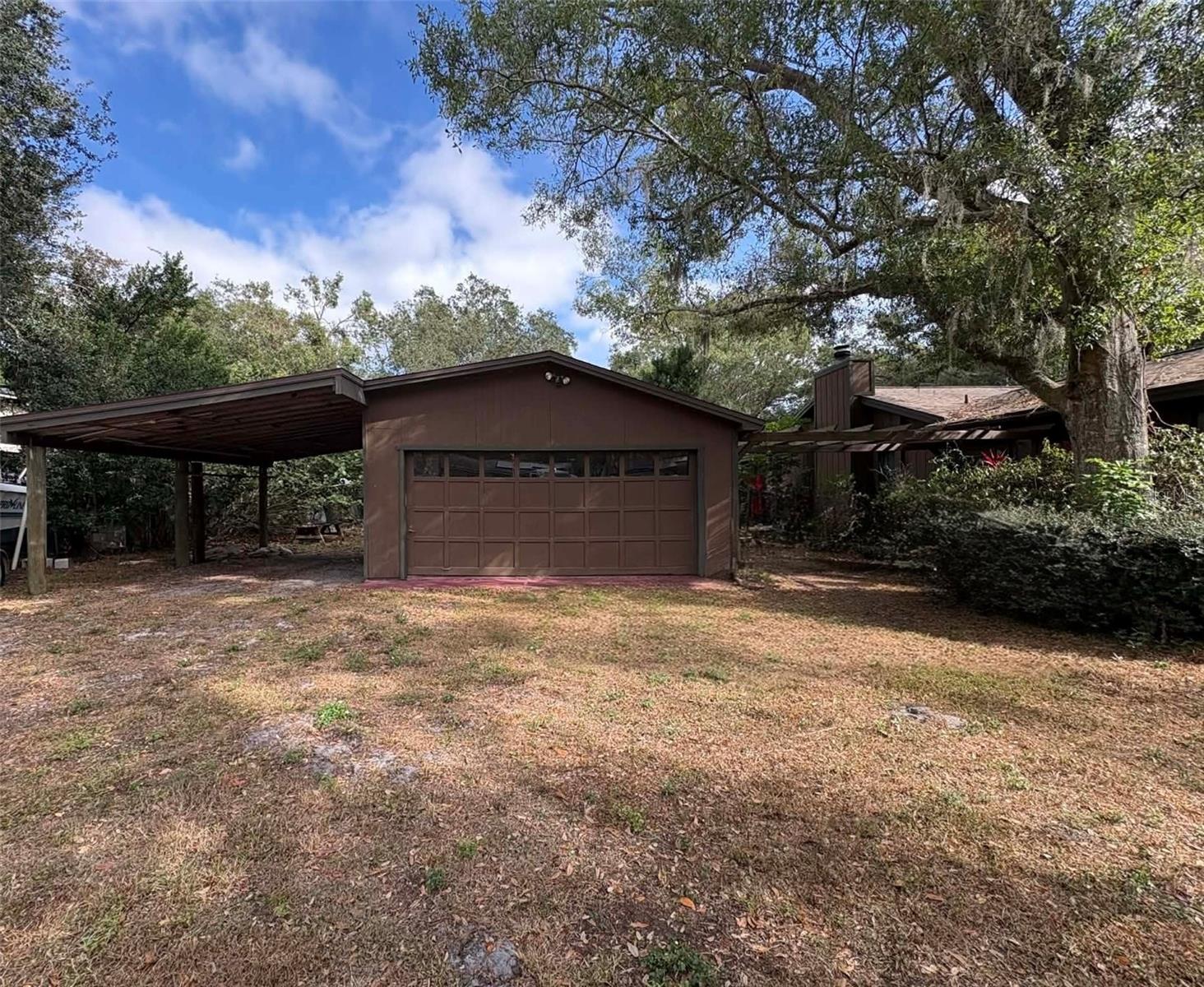 GULF BREEZE ESTATES - Residential