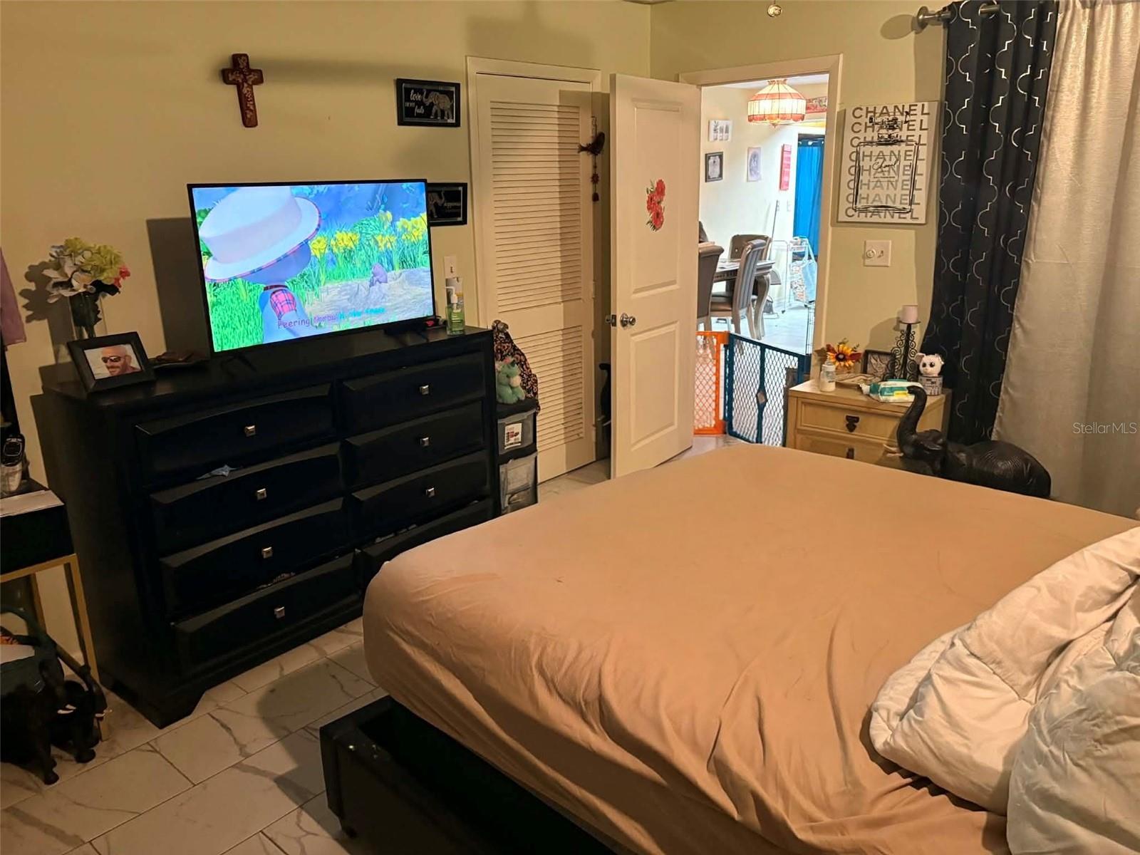 GULF BREEZE ESTATES - Residential